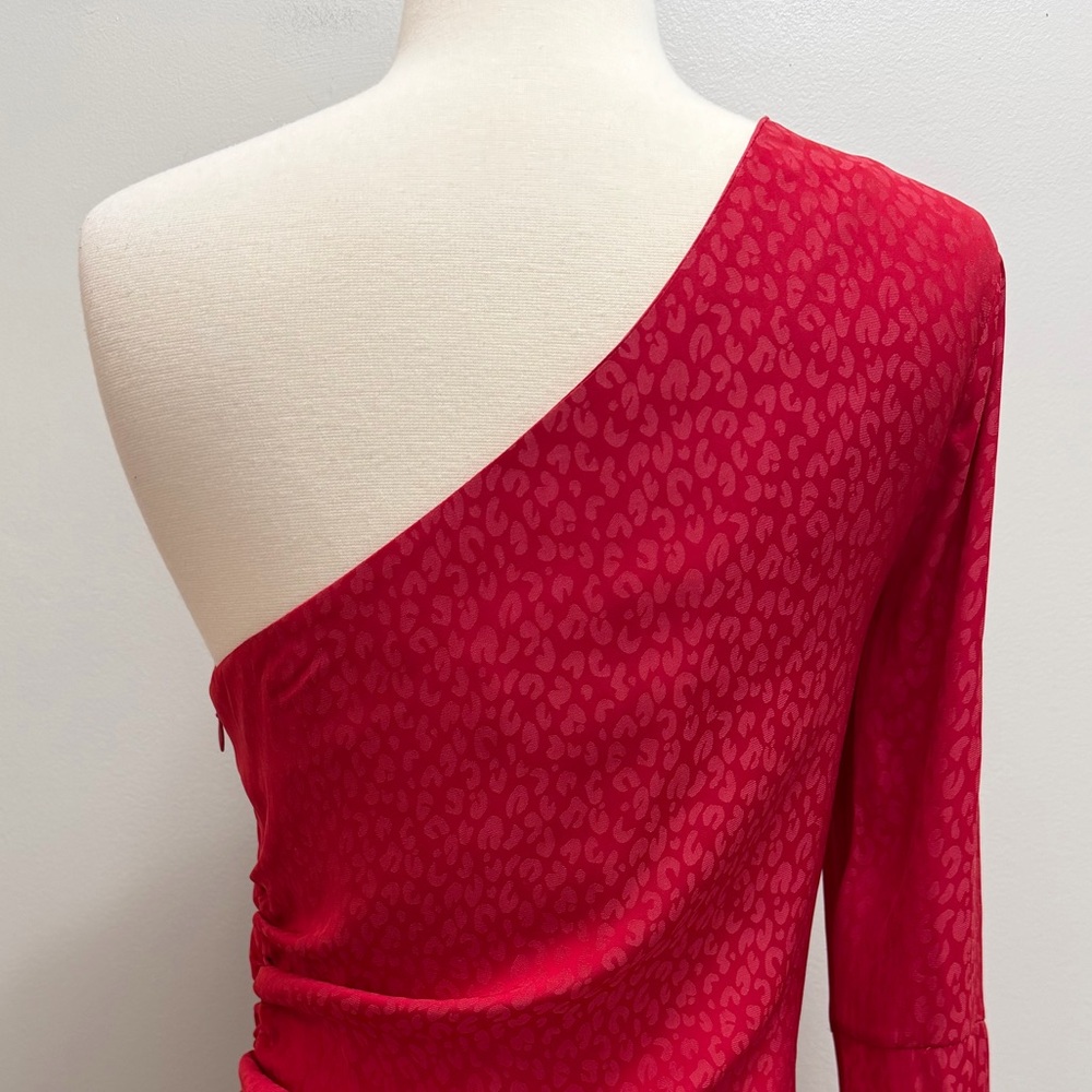 L’Academie Senna Top Blouse One Shoulder Asymmetric Hem Lava Red Size S - Picture 6 of 10